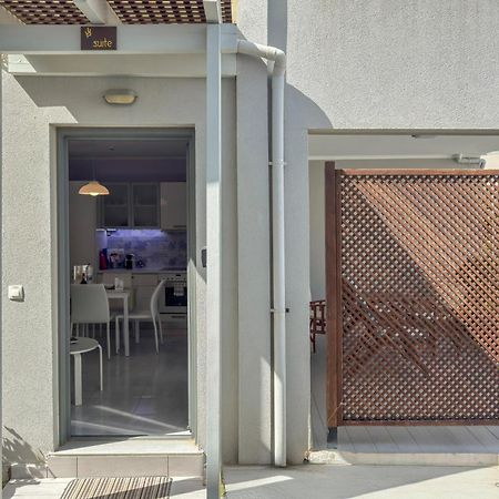 Alisahni Villa & Suite Kato Daratso Luaran gambar