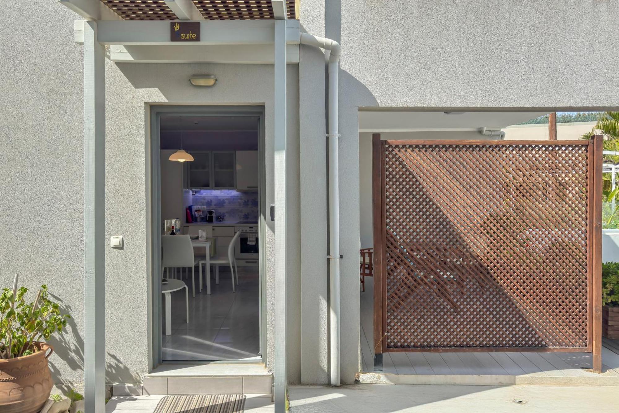 Alisahni Villa & Suite Kato Daratso Luaran gambar